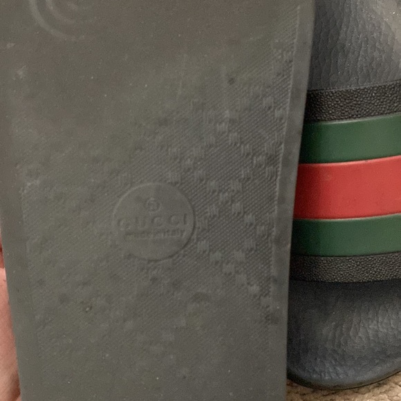 Gucci slides - Picture 2 of 3